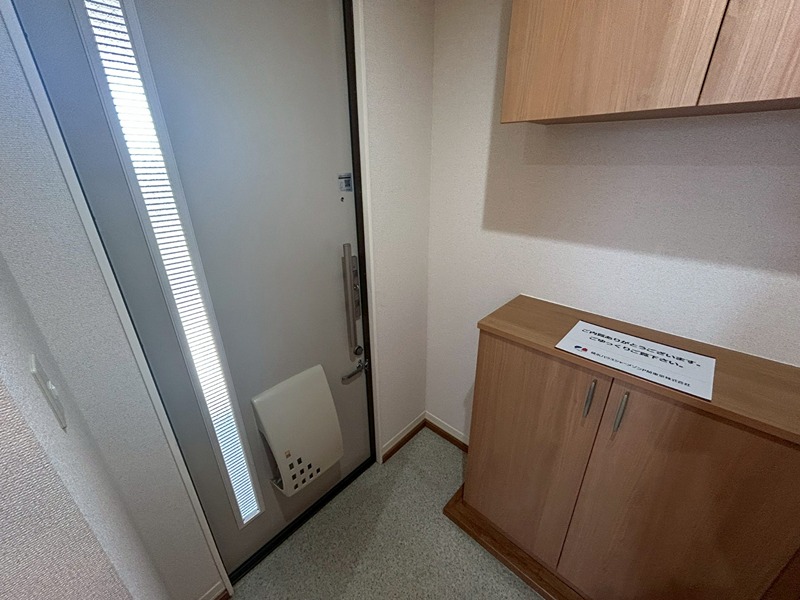 ビラ・トノウチ 玄関