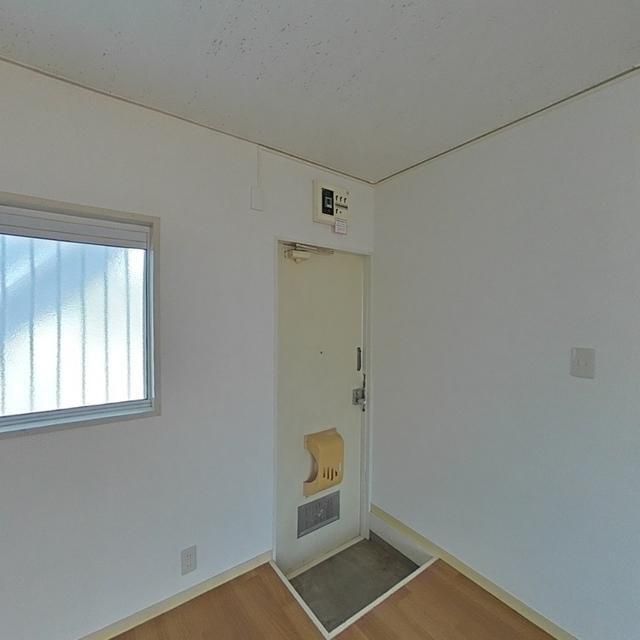 コート平塚 玄関