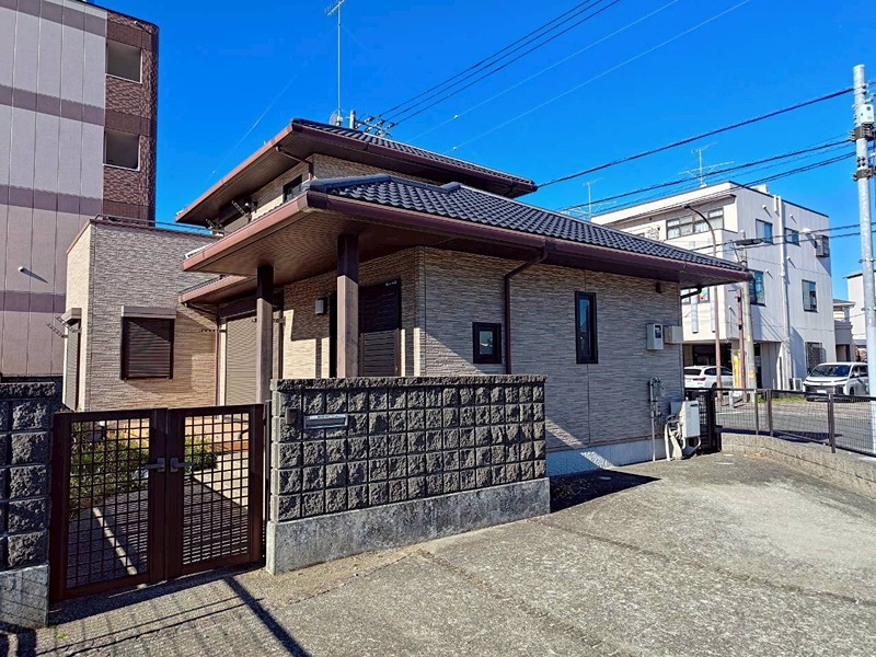 伊勢原１丁目　戸建賃貸 外観