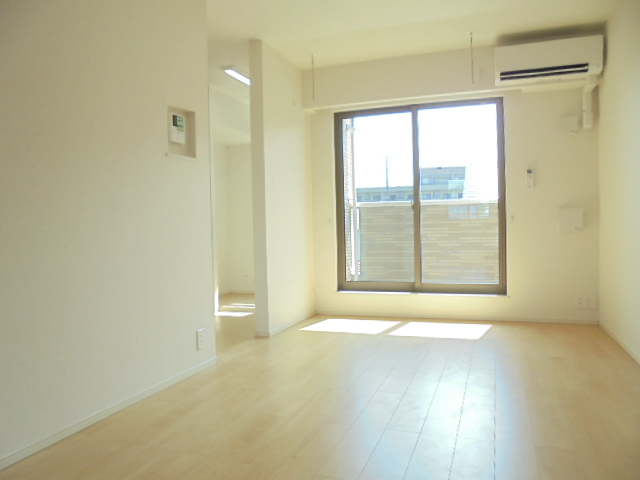 コリーヌＨ　Ⅰ リビング