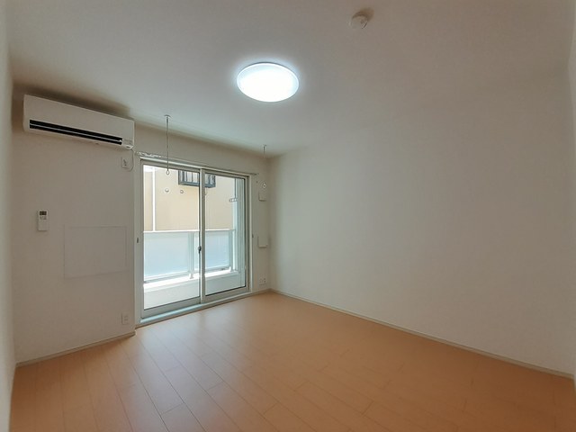 タンブル　フィーユ リビング