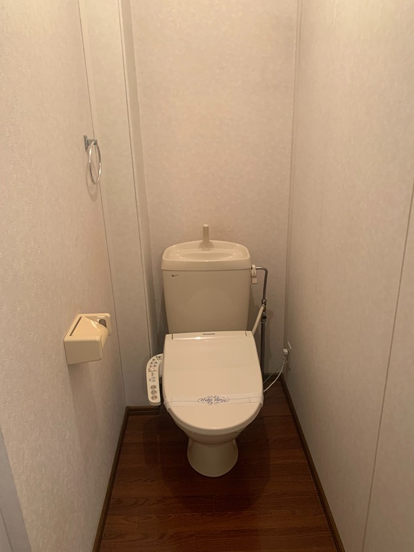 ベルハイツ　Ｃ棟 トイレ