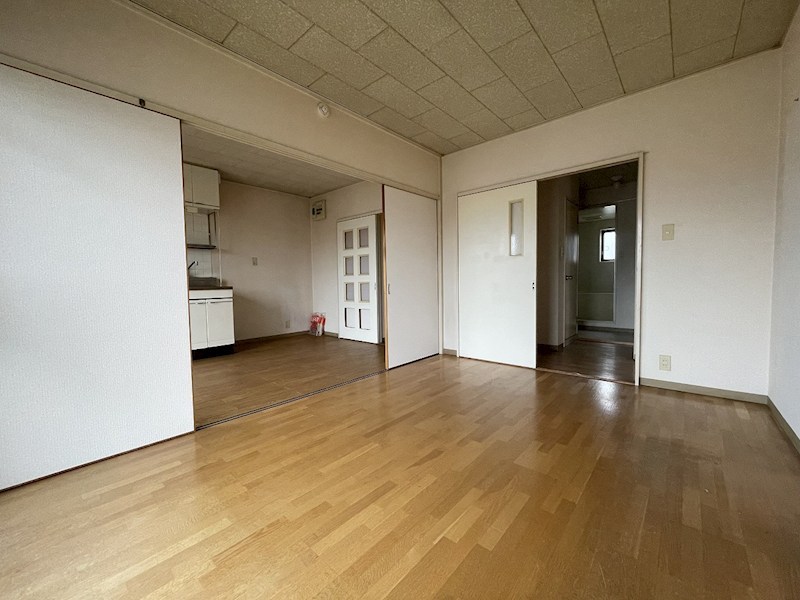 第５メゾン星崎 リビング