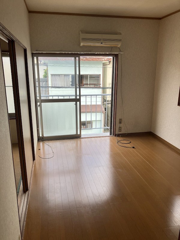 ハイツ松本 リビング