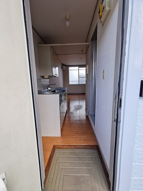 エステートピアＫ 玄関