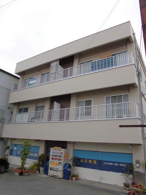 西川ビル 301号室 外観