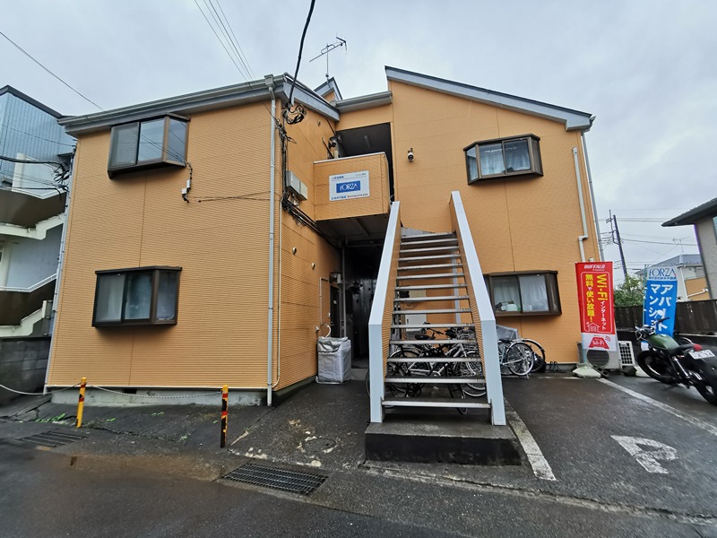 シャルム妻田 206号室 外観