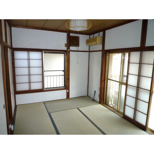 阿相アパート リビング