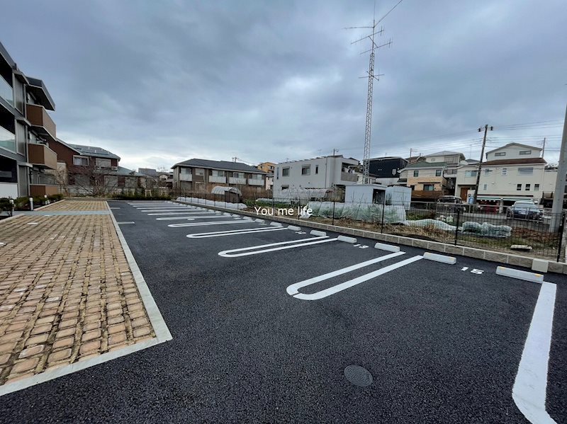 Ｃｒｅｓｔ西鎌倉 駐車場