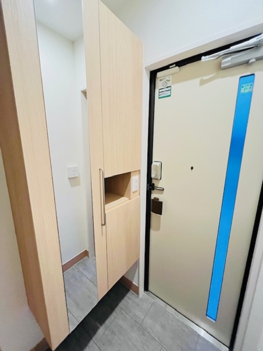 エクラン　ウルー湘南S 玄関