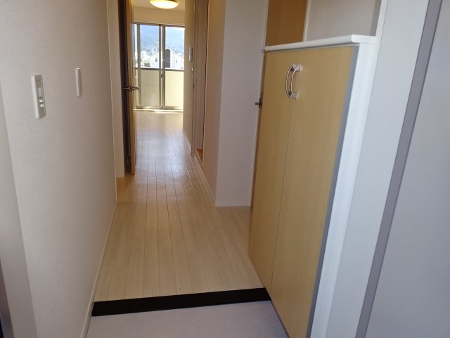 ルシェリア 玄関