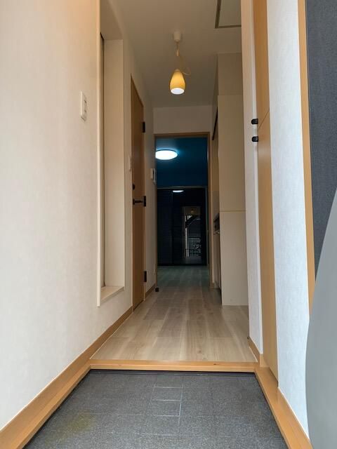 パーシモンコート 玄関