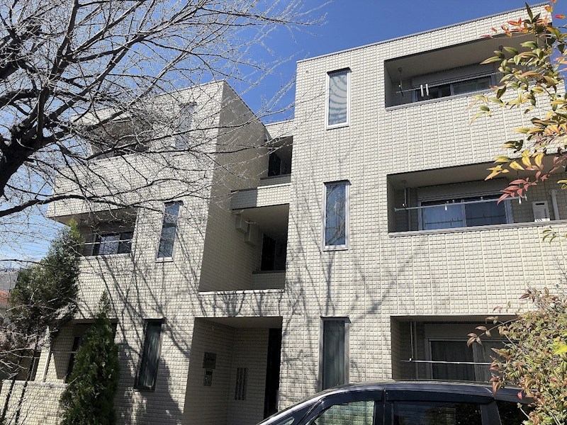 フローラ紀秀 202号室 外観