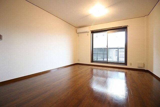 グランバリエ リビング