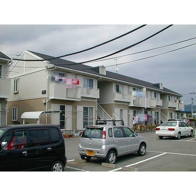 ロイヤルパレスB 102号室 外観