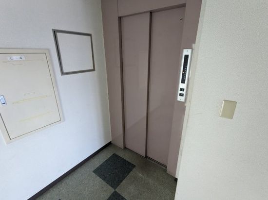 セントラル本厚木 玄関