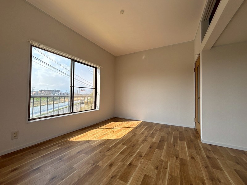 MotoBase長持 ベッドルーム