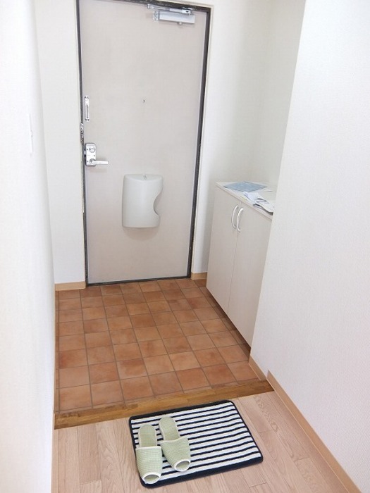 ハビテーションWADAⅡ 玄関