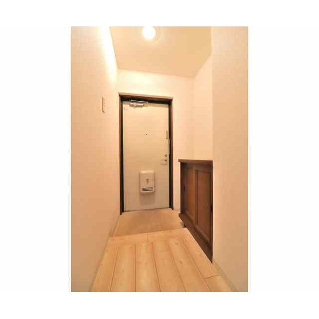 アゼリアコート 玄関