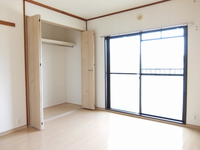 ハビテーションWADAⅡ ベッドルーム