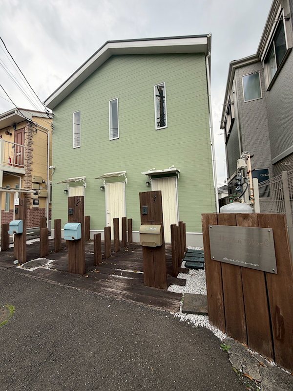 メイデンワーク 2号室 外観