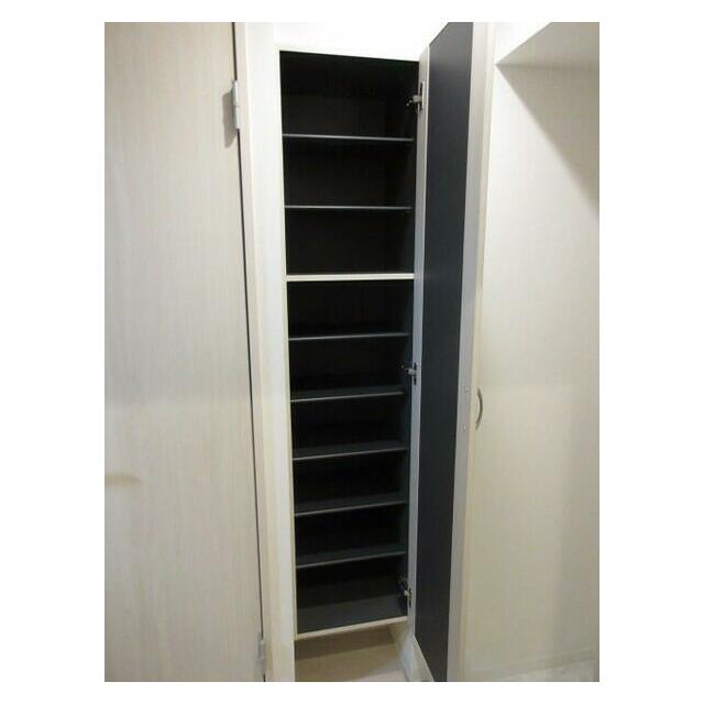 Ｅｐｉｃｈａｒｉｓ本厚木 玄関