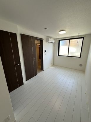 セラ本厚木 ベッドルーム