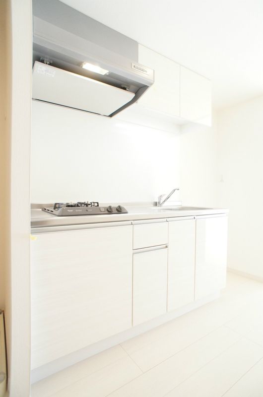 リブリ・リヴェール岩瀬 キッチン