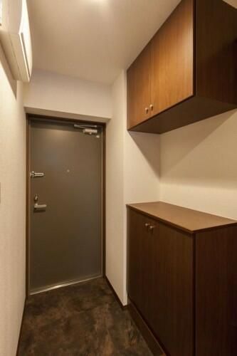 ヴィオレット湘南 玄関