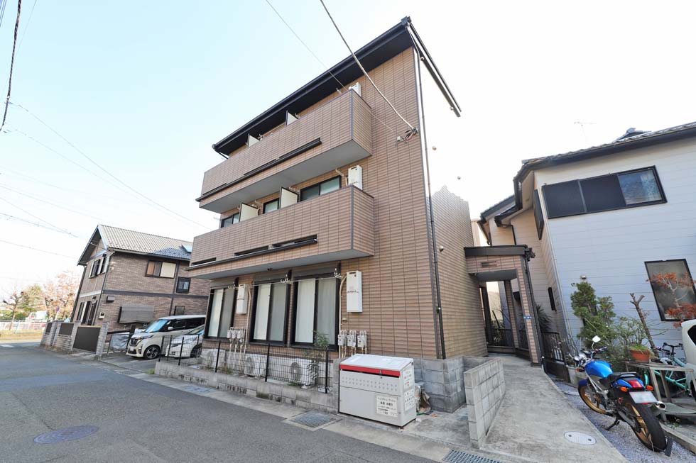 ソフィアエヌ湘南平塚 201号室 外観