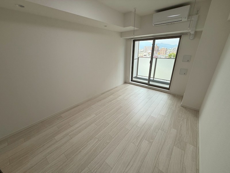 LIME RESIDENCE HIRATSUKA WEST リビング