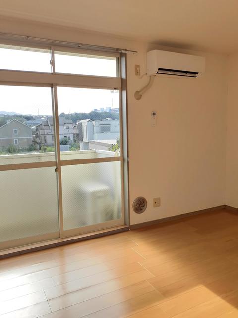 ハピネス渋谷 リビング