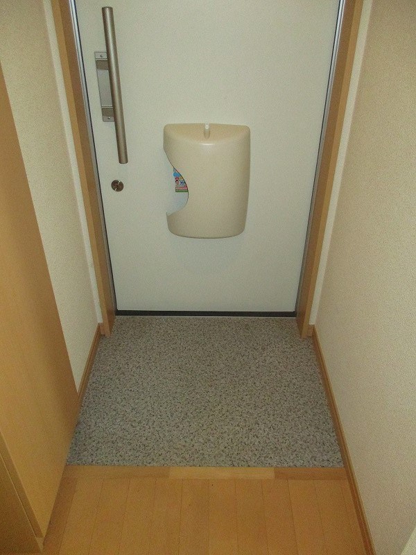 アムール　シュシュⅡ 玄関