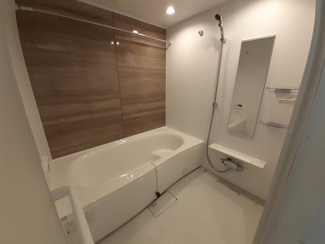 サン・トレイス 風呂画像