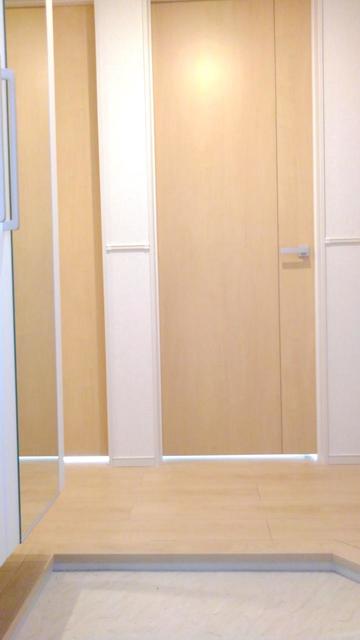 Ｙ・Ｋアルダン 玄関