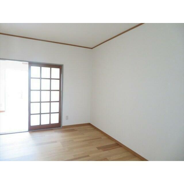 ジュネスナカタ　２号 リビング