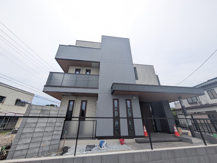 シュクラン 103号室 外観