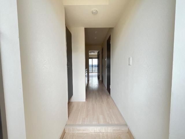 ロイヤルコート　湘南 玄関