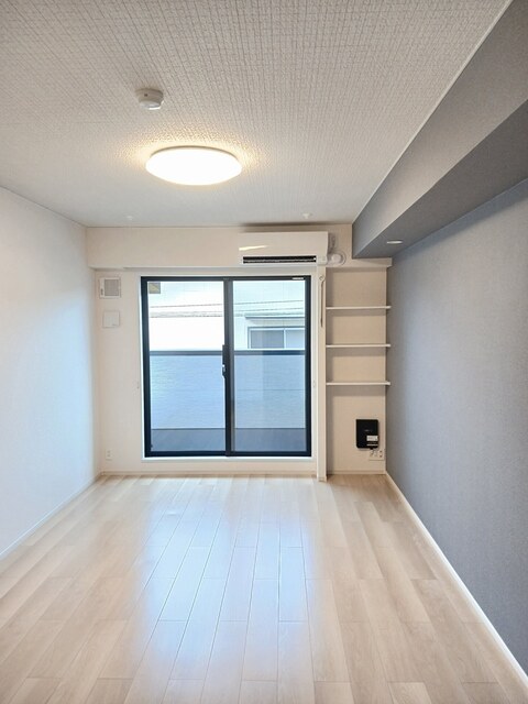 カメリア・ＯＲ リビング