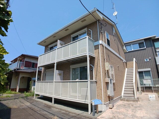 ミニョン 201号室 外観