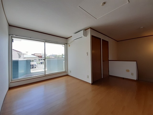 フォレストツルマキ リビング