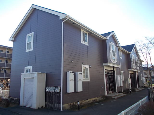 エレガントマーシュ 203号室 外観