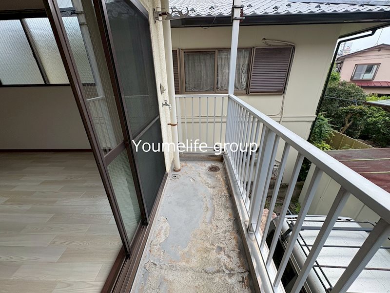 ホワイトハウス伊勢原 ベランダ