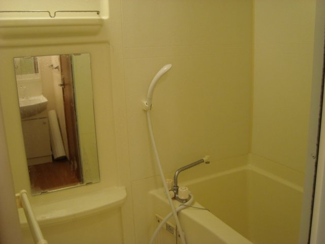 ポスト・マローネ 風呂画像