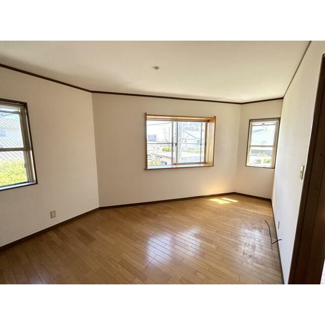 松波テラスハウス ベッドルーム