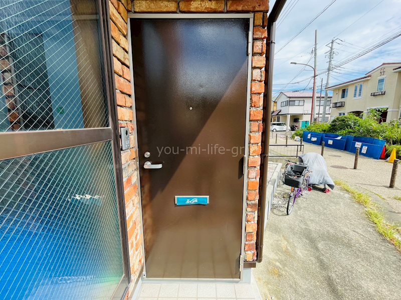 レンガハウス   玄関