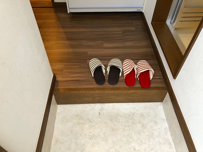 プラザハウス 玄関