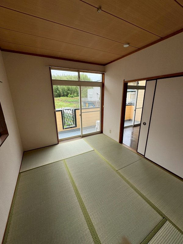 市川ハイツ ベッドルーム