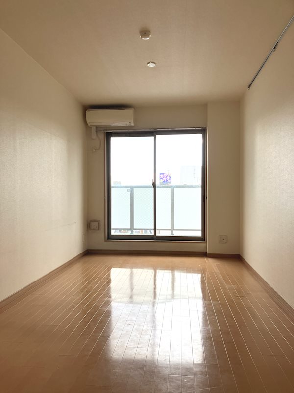 URBAN東戸塚 リビング