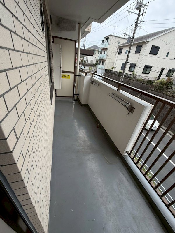 WING東戸塚 ベランダ
